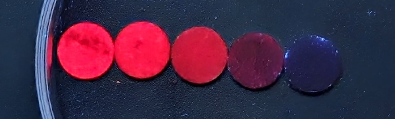 photoluminesence of perovskite crystal